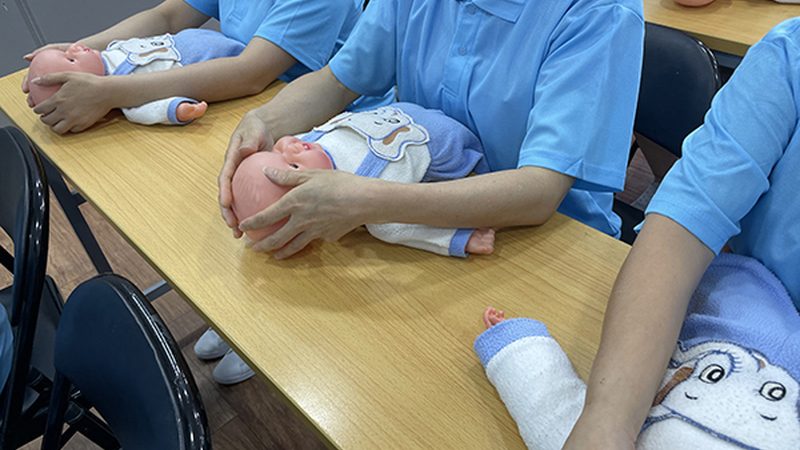 催乳师服务，新手妈妈必知的五大步骤与手法
